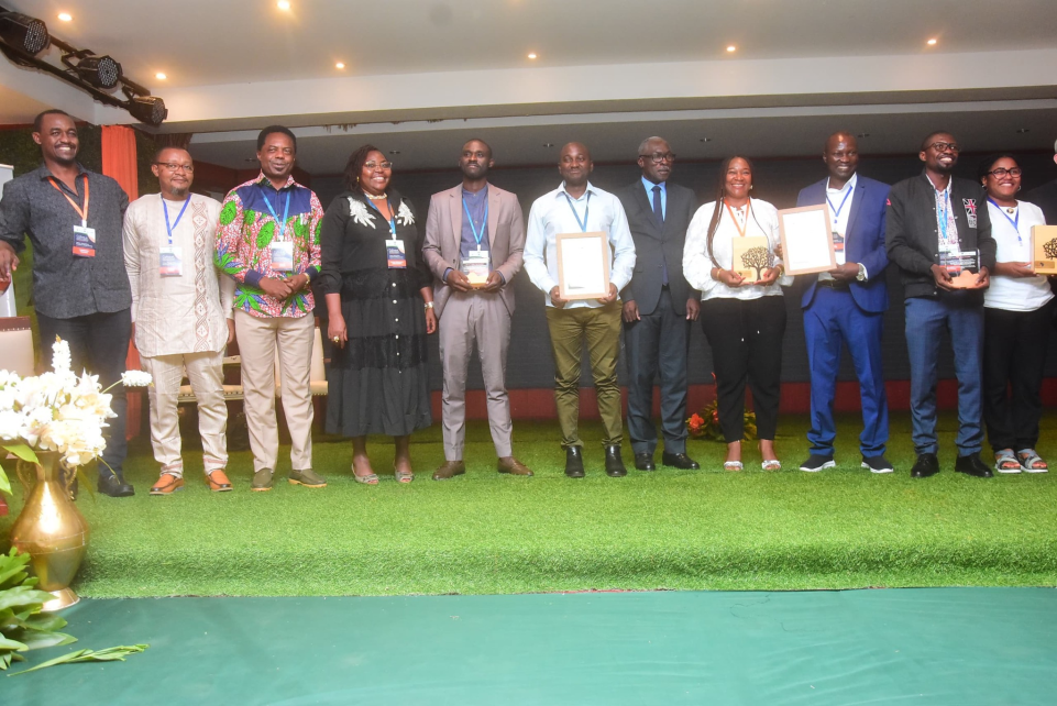 Les participants au colloque scientifique RESSAC GABON 2025